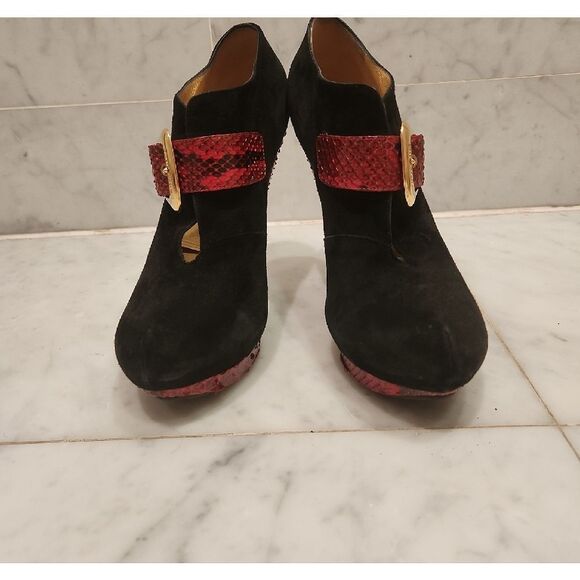 MassimoChic Black Sued and Red Snake Skin Heels Size 8 - Picture 1 of 7